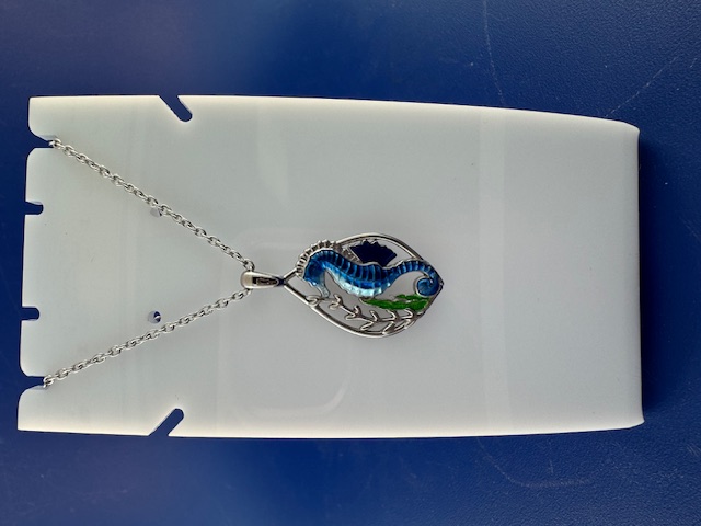 Sea horses pendant in sterling silver and enamel
