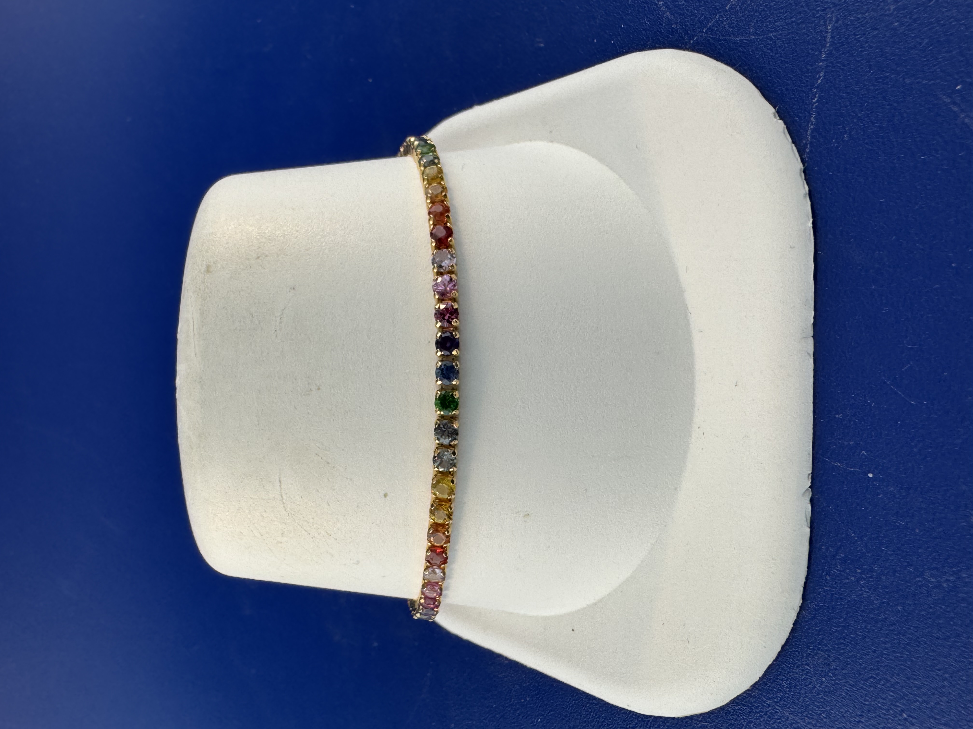 18 kt yellow gold rainbow sapphire bracelet