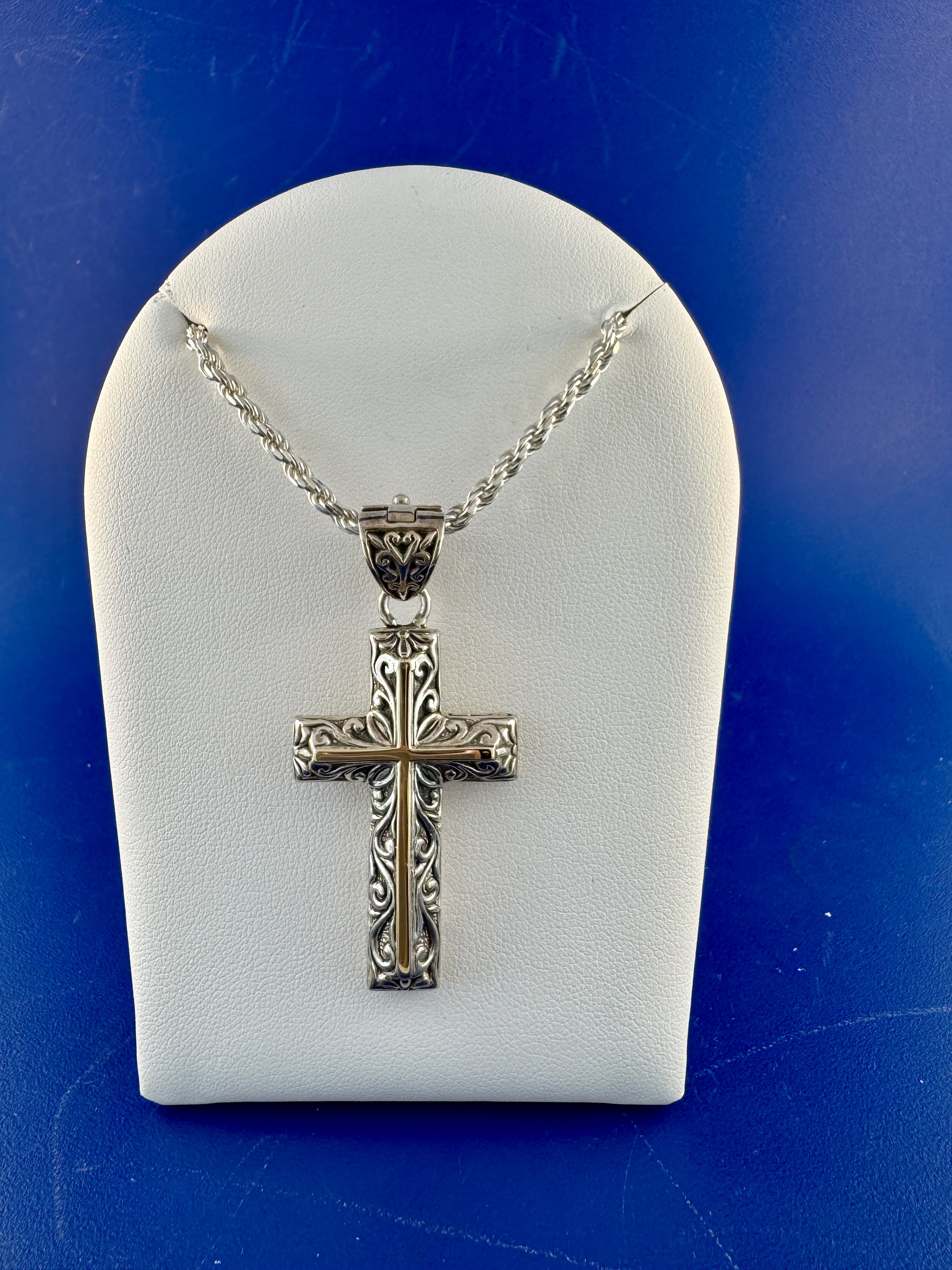Sterling silver and 18 kt large cross