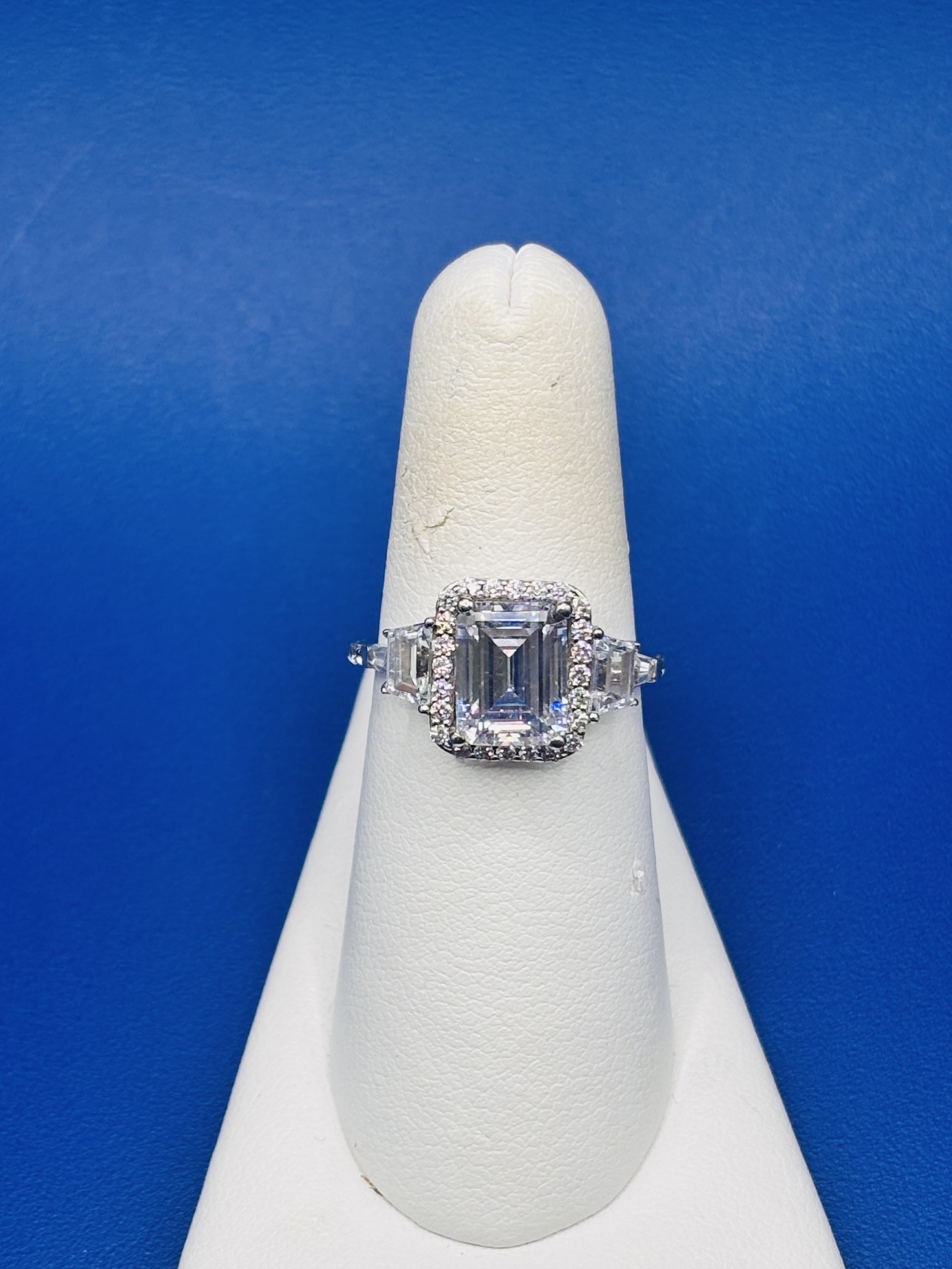 Emerald Halo Three Stone Semi Mount